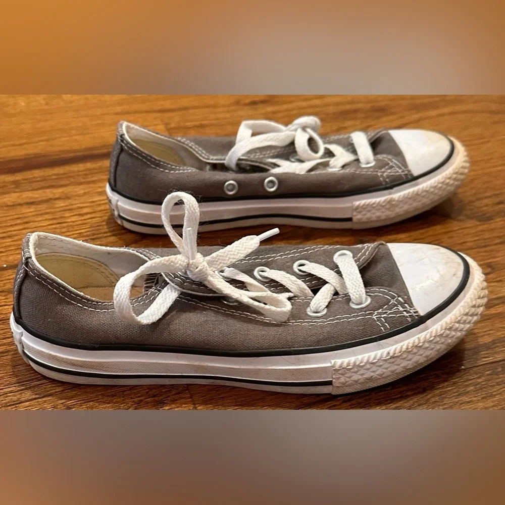 KIDS Youth Converse All Star Low Gray Distressed Style Canvas Sneakers - SIZE 1